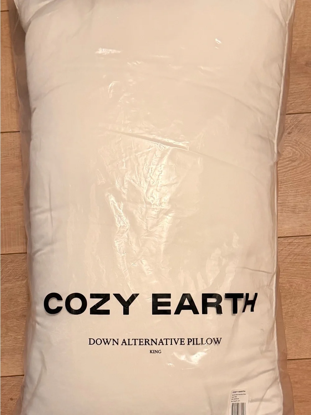 Cozy Earth Bamboo Down Alternative Bed Pillow King NWT $138 retail